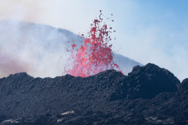Pierre-Simon Ross: Volcanoes, dangers and benefits of one of nature’s architects